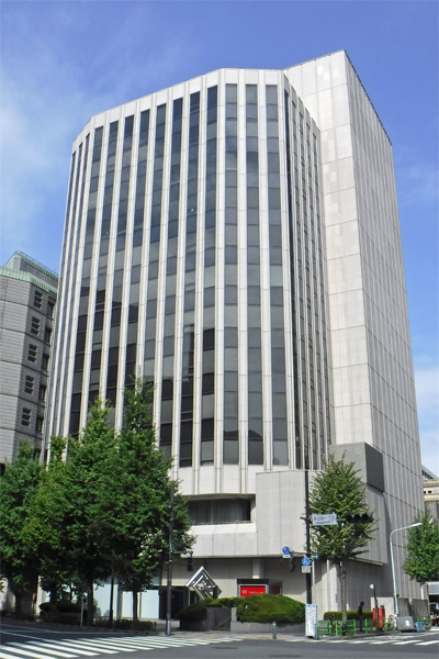 三菱東京UFJ銀行　日本橋別館（旧東京銀行本店）